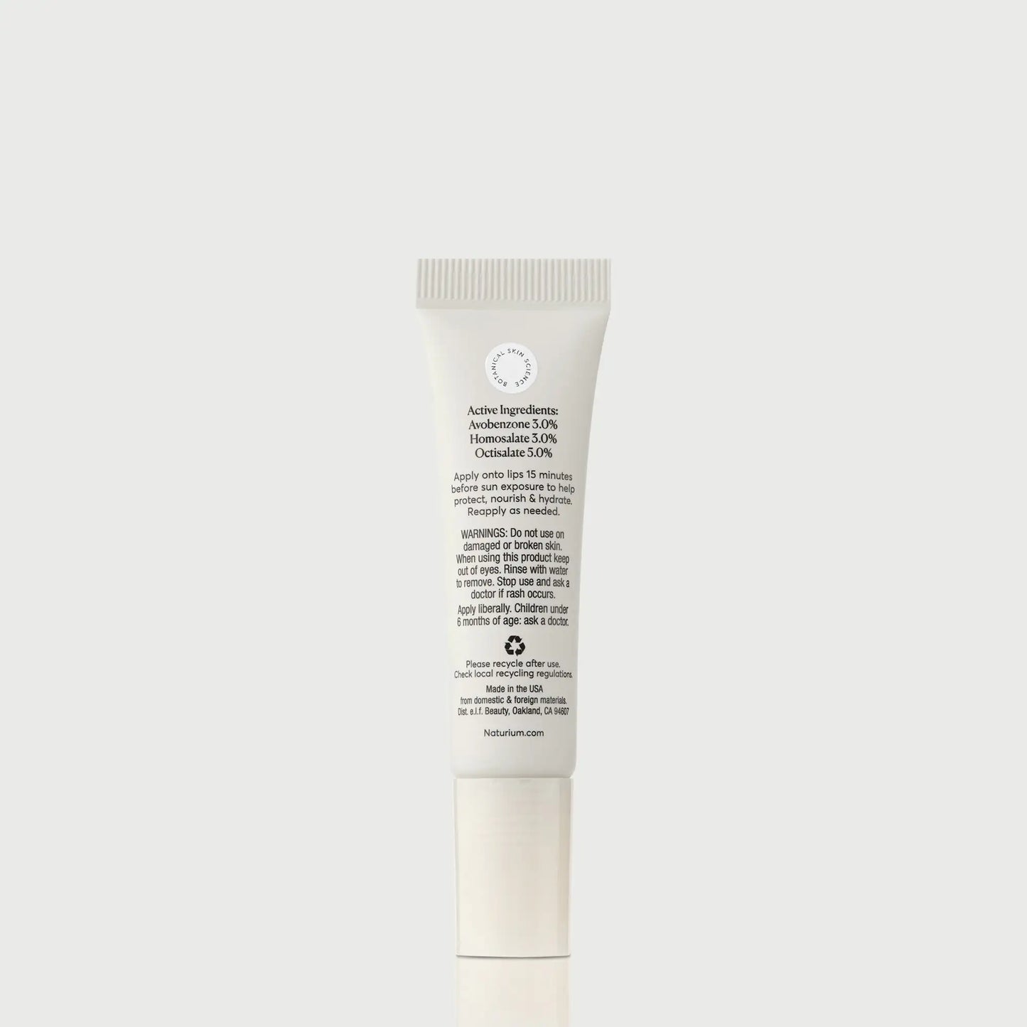 phyto-glow-lip-balm-spf-45-clear-e6 NATR-10124_PhytoGlow_SPF_Clear_primary_capon_back_bonebkgd_1.webp