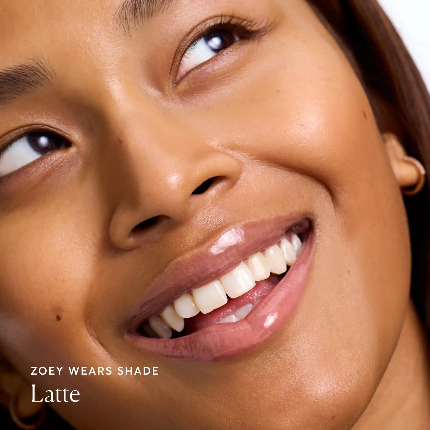phyto-glow-lip-balm-latte-c2 NATR-60110-Alt-Images-Phyto-Glow-Lip-Balm-Latte-04.webp