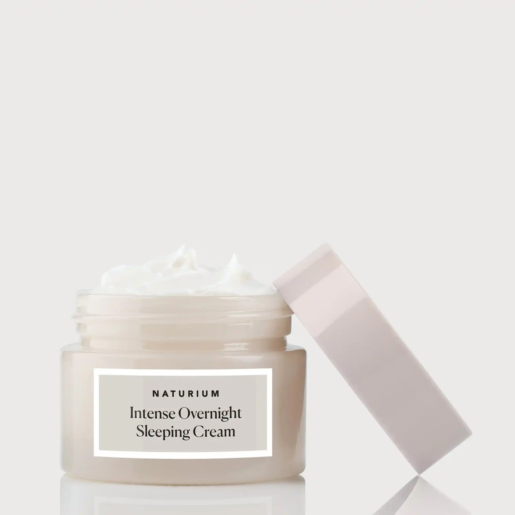 intense-overnight-sleeping-cream-s6 NATR_Catalog_Overnight-Cream-CapOff.webp